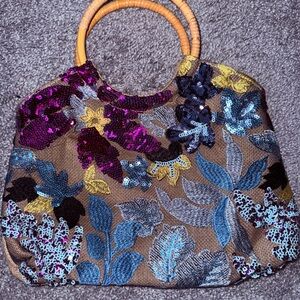 Floral Sequin Embellished Handbag